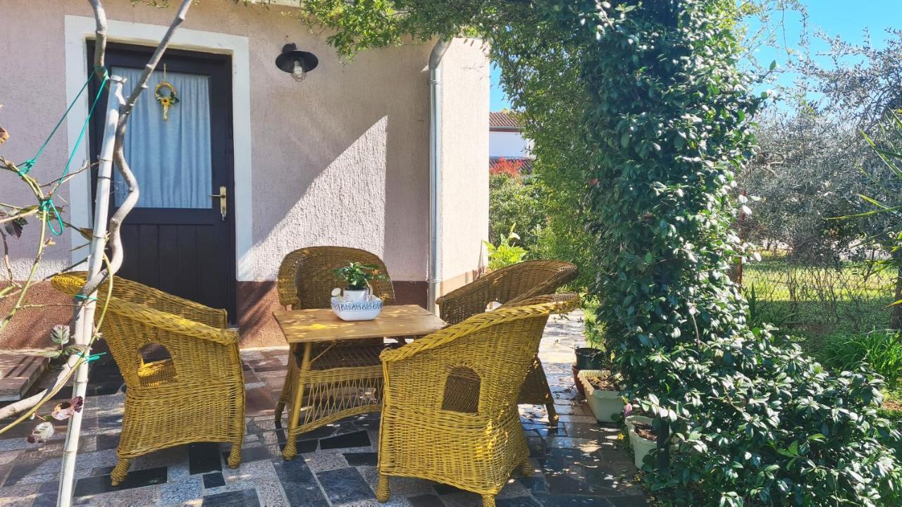Apartman Kos Rosini Екстериор снимка