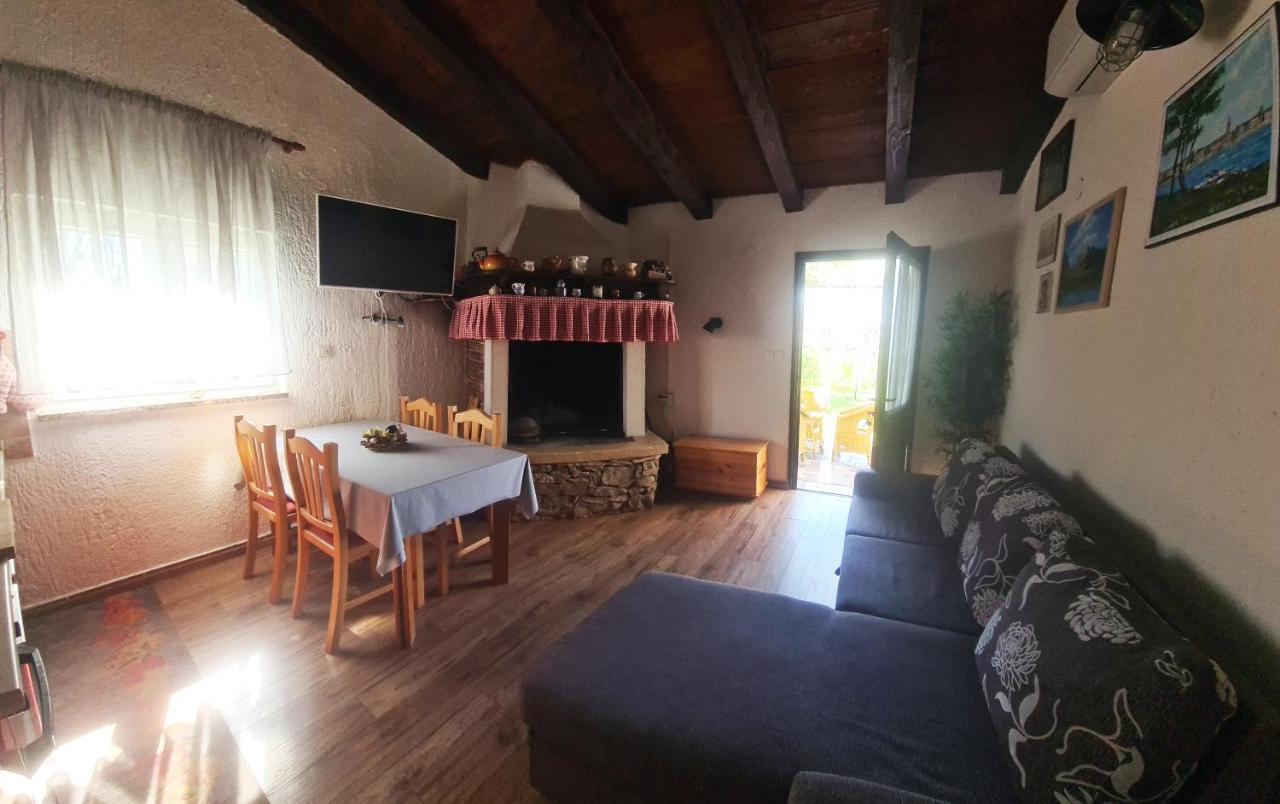 Apartman Kos Rosini Екстериор снимка